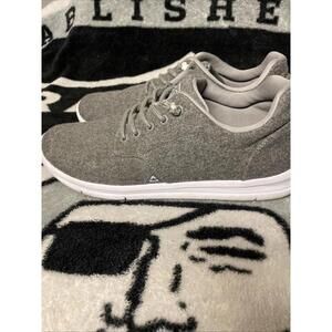 TravisMathew Cuater The Daily Wool Shoes Mens Size 11.5 Gray